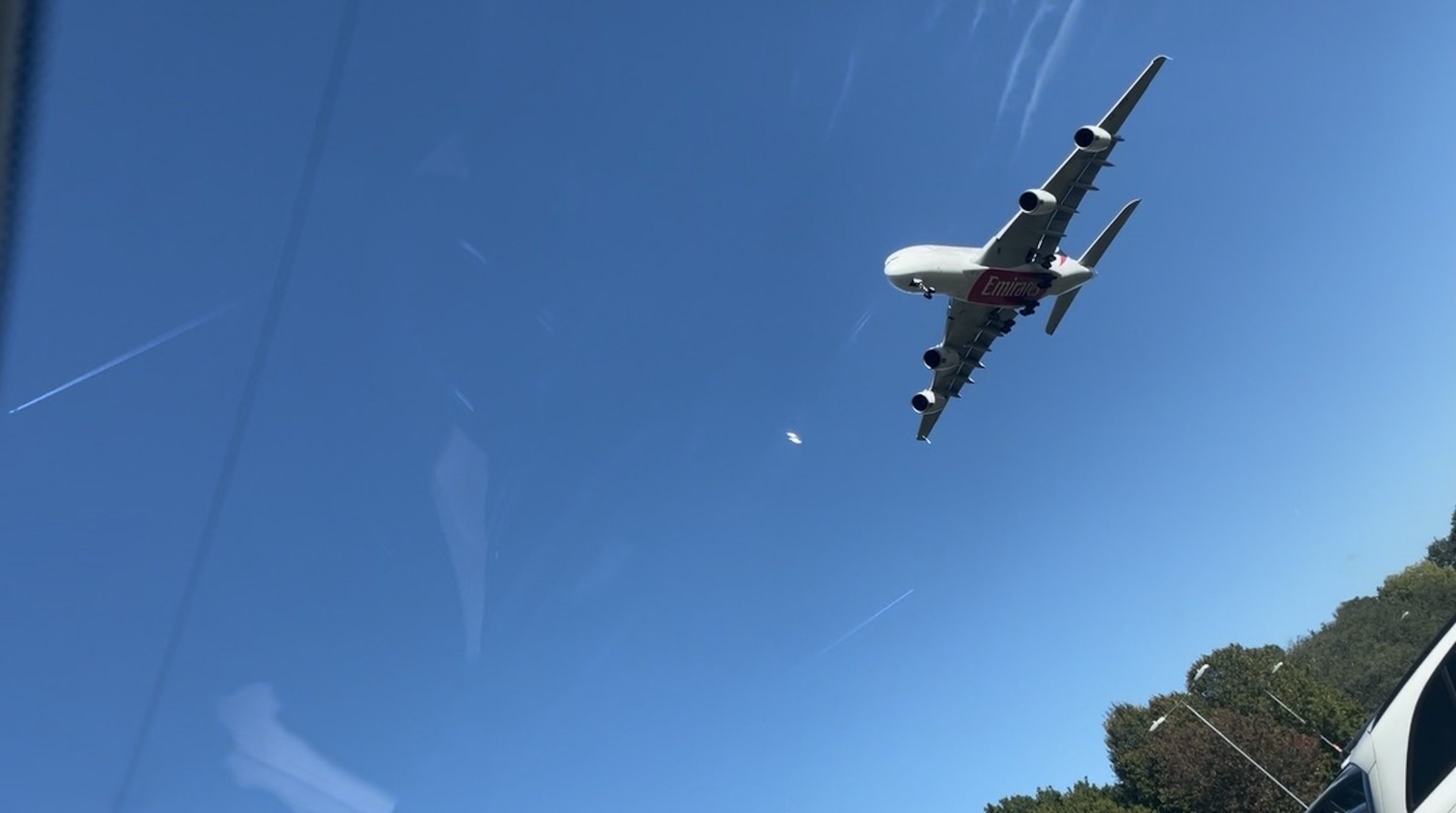 Glass Roof Views at Gatwick South: Spotting Our Emirates Arrival